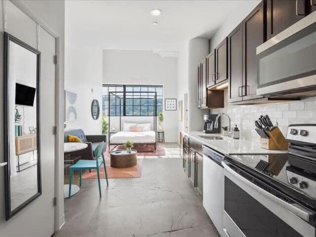 Cozysuites Gorgeous Sdo Downtown بيتسبرغ المظهر الخارجي الصورة